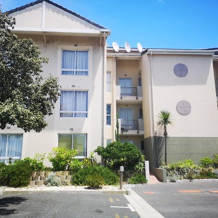 Cape Town Family Beachfront Apartment Leisure Bay Exterior photo