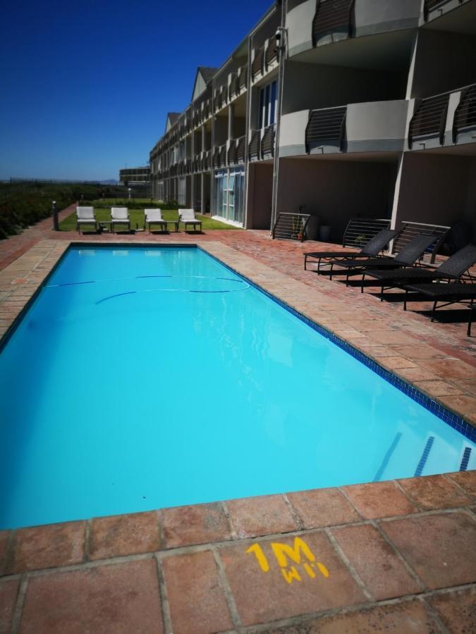 Cape Town Family Beachfront Apartment Leisure Bay Exterior photo